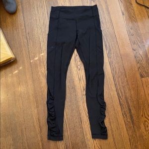 LuluLemon Size 4 Fast and Free 31”